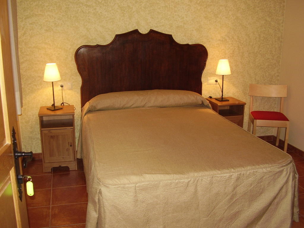 Casa De Los Diezmos Alborge Værelse billede